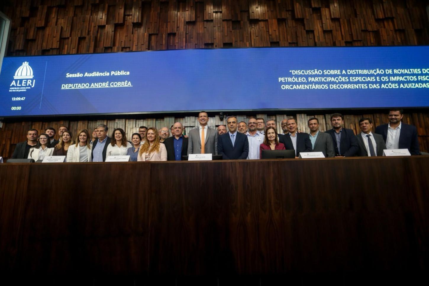 ALERJ produz manifesto