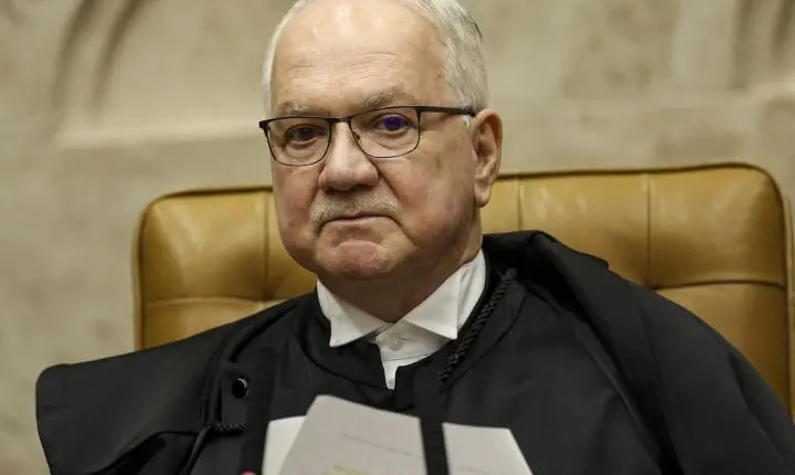 Fachin devolve relatoria do caso do INSS a Mendonça e mantém Master